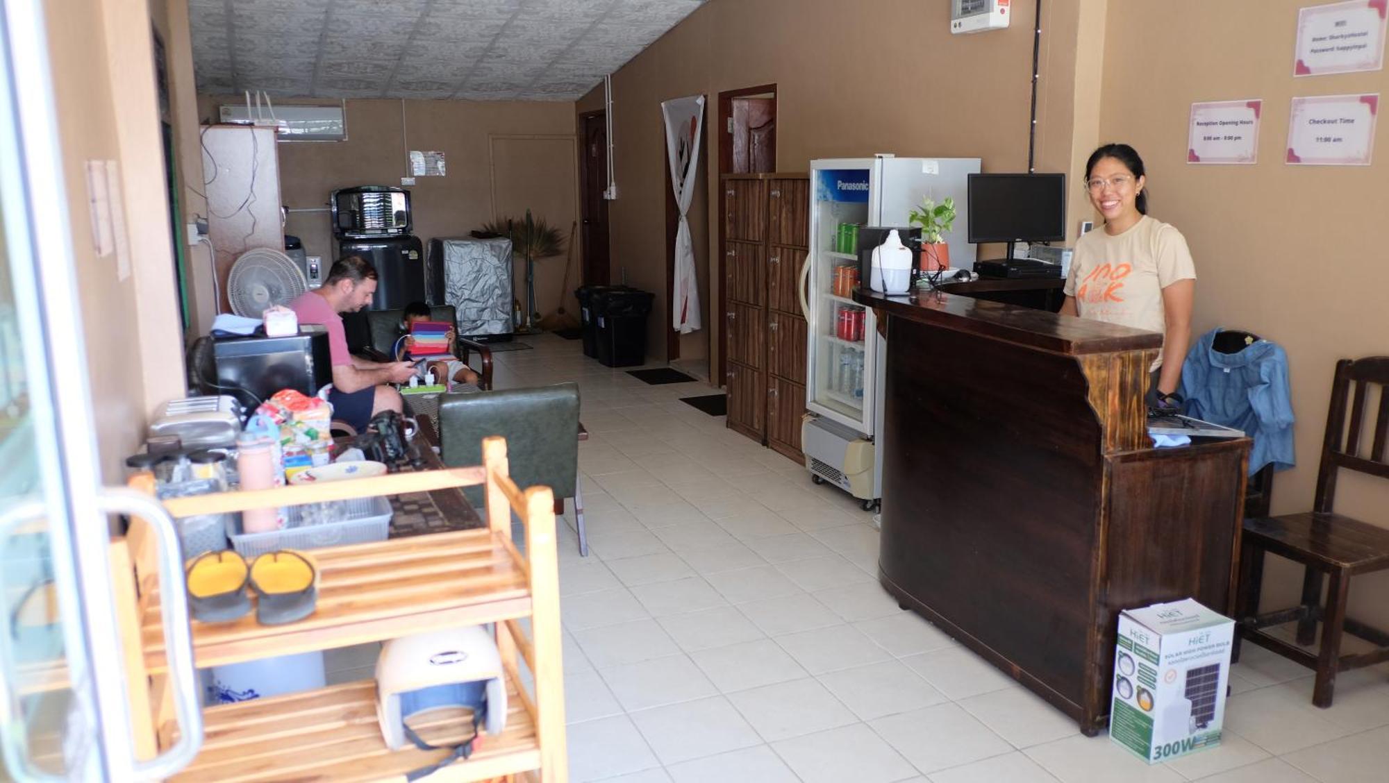 Sharky'S Hostel Пай Экстерьер фото