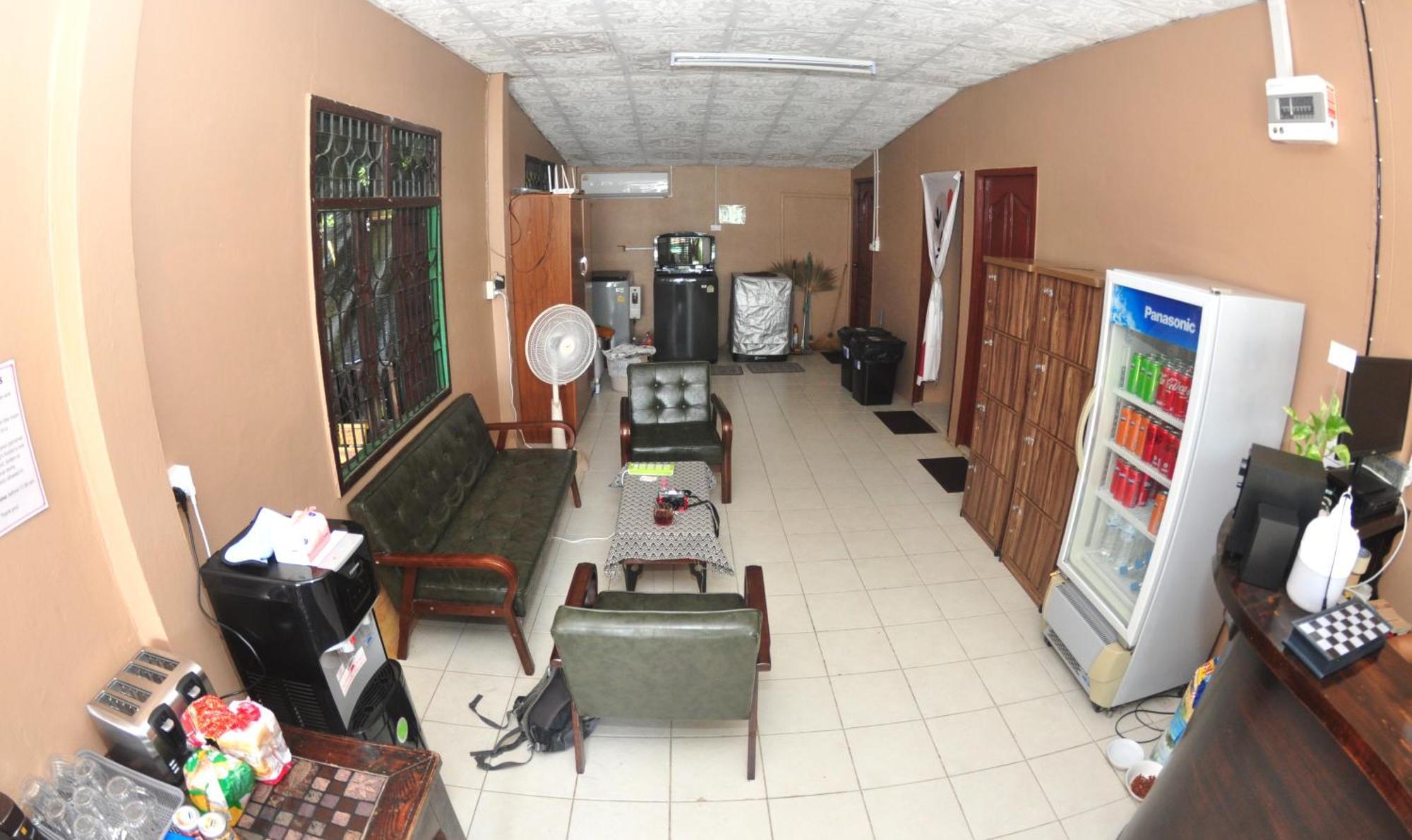 Sharky'S Hostel Пай Экстерьер фото